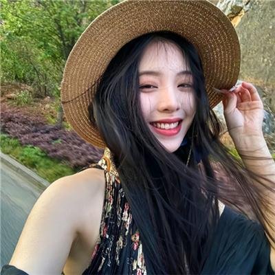 黑珍珠艾曼妞